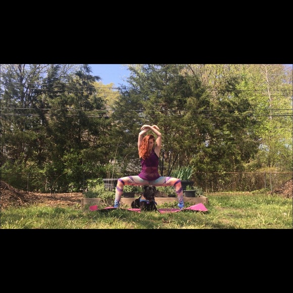 Meet your Posher, Julie - Picture 6 of 7